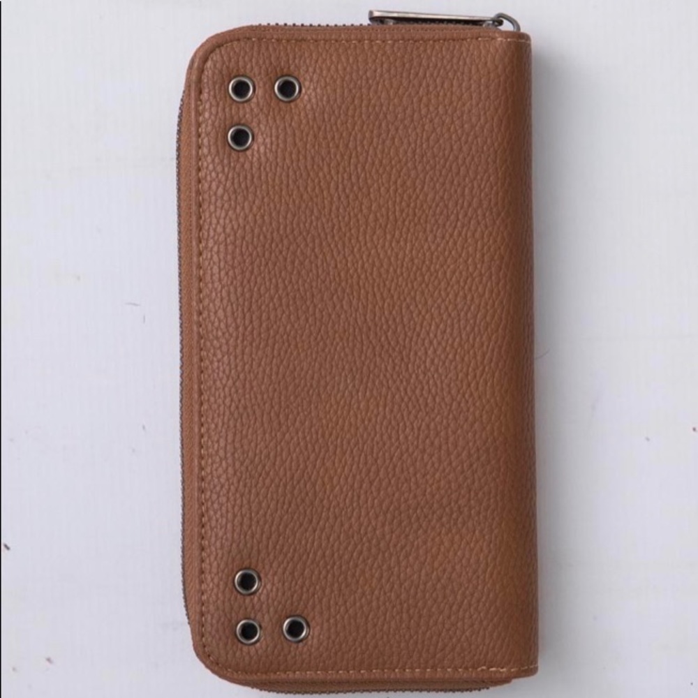 🌼 MONA B POSH WALLET